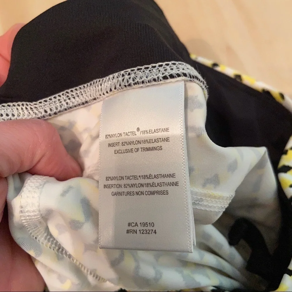 Lolë‎  capris - Picture 5 of 7